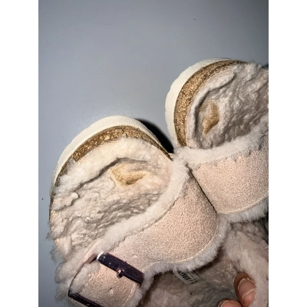 BIRKENSTOCK Shearling ARIZONA Sandal EU 39 Taupe‎ Suede Leather Sheepskin Y